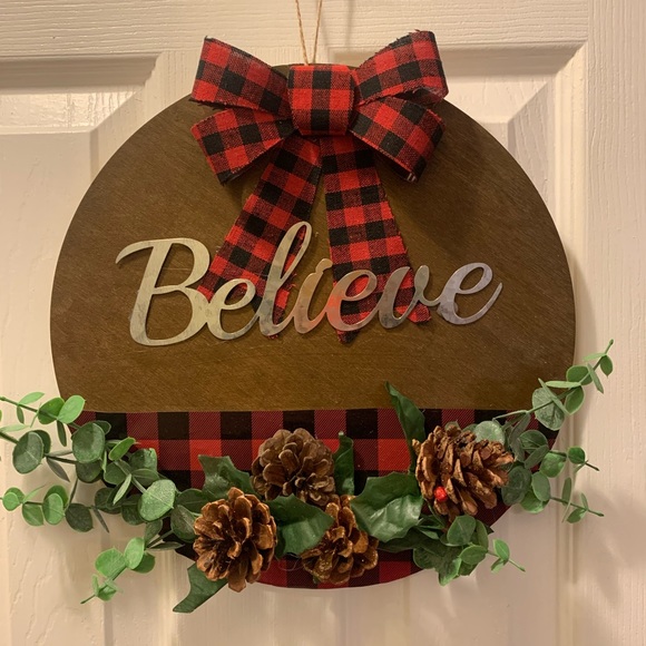 Believe Holiday Christmas Door Sign Wreath Farmhouse Country Christmas decor - Picture 1 of 1